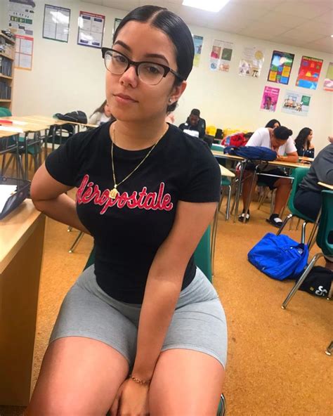 Thick Baddie Latina Porn Videos .